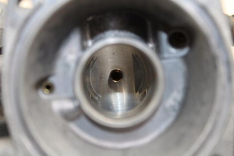 HONDA CB250 MC26 GAŹNIK KEIHIN VE37AAHI