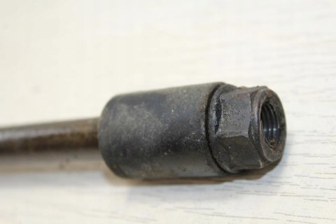 HONDA CB250 MC26 OŚ KOŁA TYŁ 14MM DŁUGOŚĆ OK 315MM