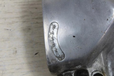 HONDA CB250 MC26 OSŁONA POKRYWA ZĘBATKI PRZÓD