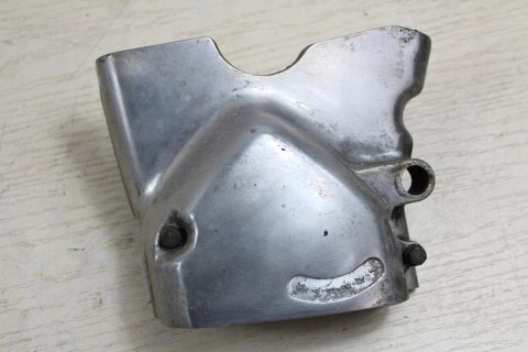 HONDA CB250 MC26 OSŁONA POKRYWA ZĘBATKI PRZÓD