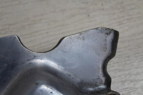 HONDA CB250 MC26 OSŁONA POKRYWA ZĘBATKI PRZÓD