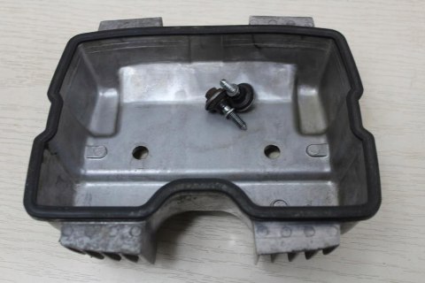 HONDA CB250 MC26 POKRYWA DEKIEL GŁOWICY