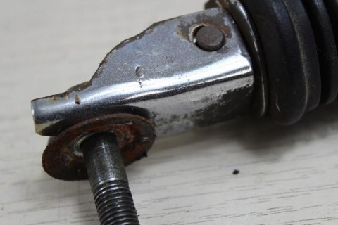 HONDA CB250 MC26 SET PRAWY TYŁ + PODNÓŻEK