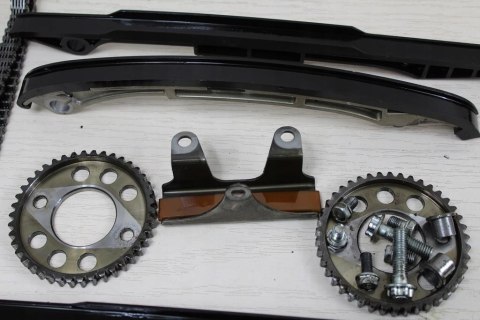 HONDA XL1000 VARADERO SD01 ROZRZĄD ŚLIZGI ŁAŃCUCHY