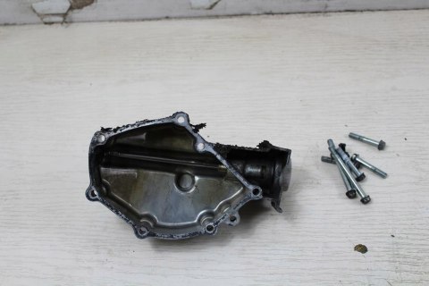 HONDA CB750 RC01 DEKIEL POKRYWA LEWA WLEWU BAGNET