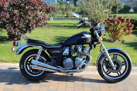 HONDA CB750 RC01 WAŁEK ROZRZĄDU WYDECHOWY