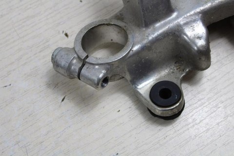 SUZUKI GS550L PÓŁKA GÓRNA ZAWIESZENIA RISERY 22MM