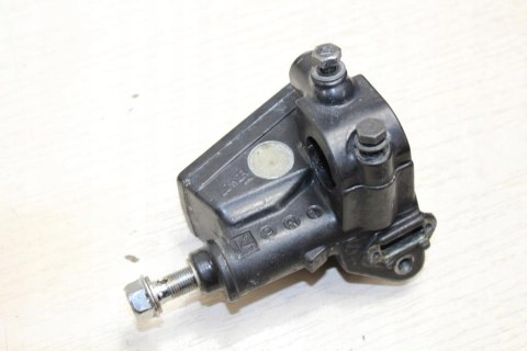 SUZUKI GS550L POMPA HAMULCOWA PRZÓD PRAWA