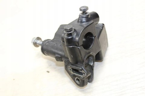 SUZUKI GS550L POMPA HAMULCOWA PRZÓD PRAWA