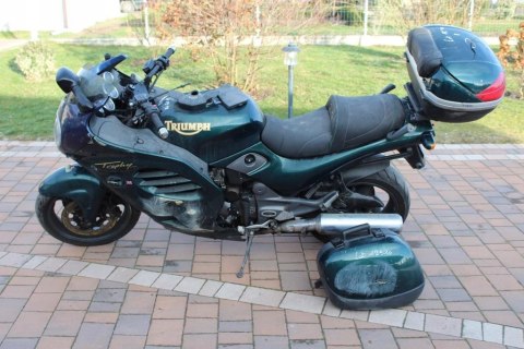 TRIUMPH TROPHY 1200 KIERUNKOWSKAZ LEWY TYŁ