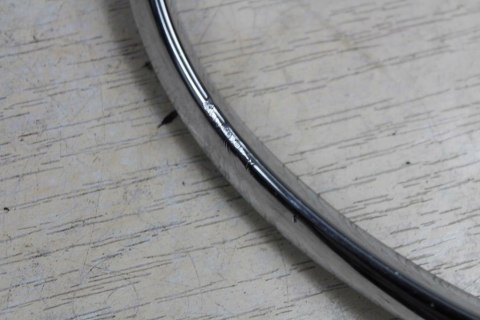 TRIUMPH TROPHY 1200 RAMKA REFLEKTORA CHROM PRZÓD