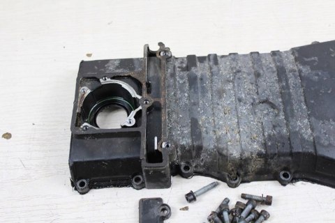BMW K75 POKRYWA DEKIEL ROZRZĄDU PRZÓD 1460274