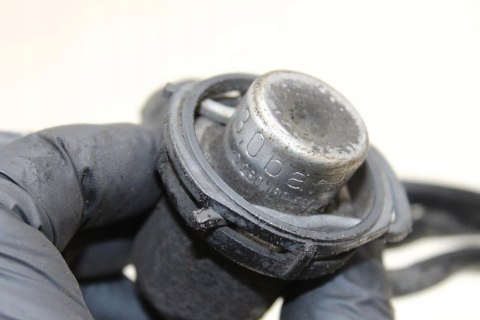 BMW R1100 RT PRZEWODY REGULATORA CIŚNIENIA PALIWA