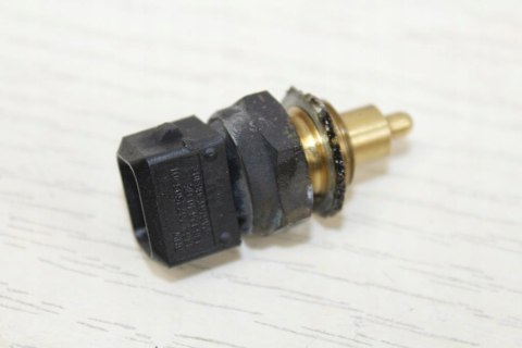 BMW R1200 S K29 CZUJNIK TEMPERATURY OLEJU 7672505