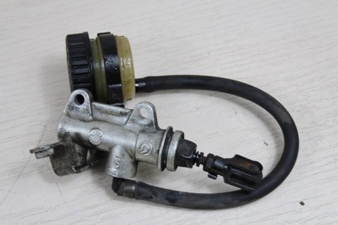BMW R1200 S K29 POMPA HAMULCOWA TYŁ 4767 ZBIORNICZ