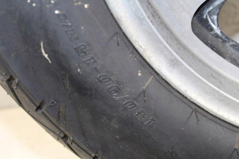 HONDA VT1100 SC18 KOŁO FELGA TYŁ 15 X 3,00 OPONA