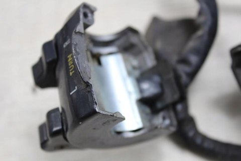 KAWASAKI KZ750 H LTD PRZEŁĄCZNIK LEWY ŚWIATEŁ