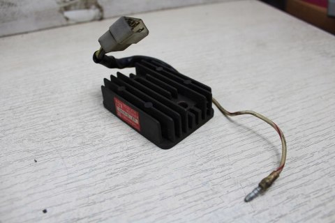 KAWASAKI KZ750 H LTD REGULATOR NAPIĘCIA SH230-12