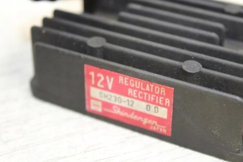 KAWASAKI KZ750 H LTD REGULATOR NAPIĘCIA SH230-12