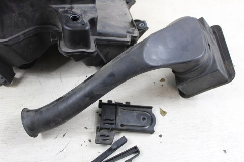 BMW F800 S AIRBOX OBUDOWA FILTRA + DOLOT 7678273