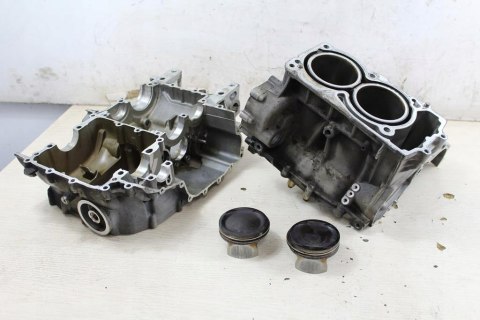 BMW F800 S KARTERY BLOK CYLINDRY TŁOKI