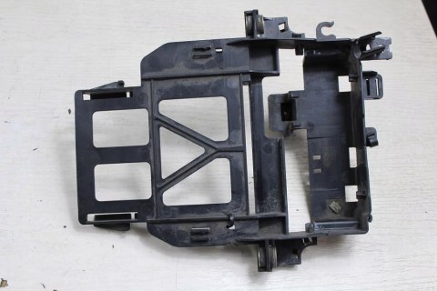 BMW F800 S STELAŻ UCHWYT MODUŁU CENTRALNEJ 7689832