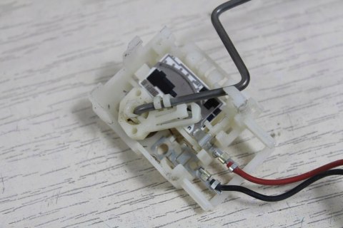 YAMAHA FZ6 N RJ07 CZUJNIK POZIOMU PALIWA PŁYWAK