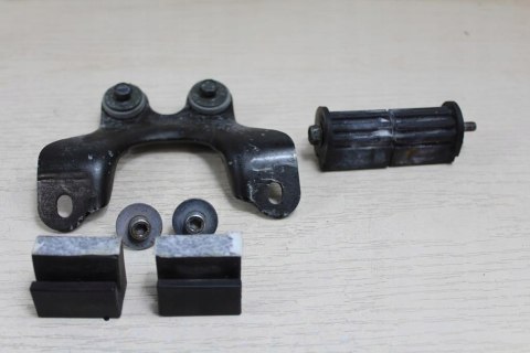 YAMAHA FZ6 N RJ07 GUMY ZBIORNIKA PALIWA BAKU