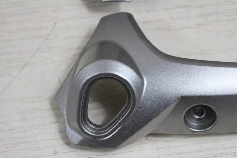 YAMAHA FZ6 N RJ07 MOCOWANIE UCHWYT REFLEKTORA L P