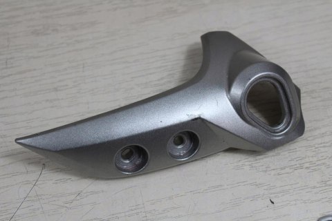 YAMAHA FZ6 N RJ07 MOCOWANIE UCHWYT REFLEKTORA L P