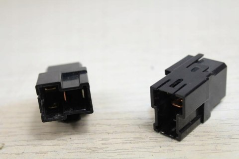 YAMAHA FZ6 N RJ07 PRZEKAŹNIK NAIS 5EA-20-2