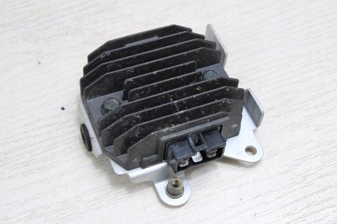 YAMAHA FZ6 N RJ07 REGULATOR NAPIĘCIA SH719AA