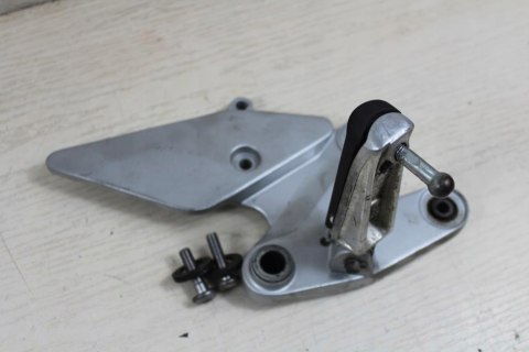 YAMAHA FZ6 N RJ07 SET PRAWY PRZÓD + PODNÓŻEK
