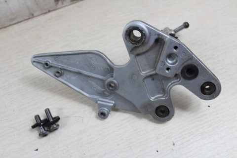 YAMAHA FZ6 N RJ07 SET PRAWY PRZÓD + PODNÓŻEK