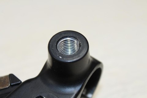 YAMAHA FZ6 N RJ07 UCHWYT LEWY KLAMKI SPRZĘGŁA