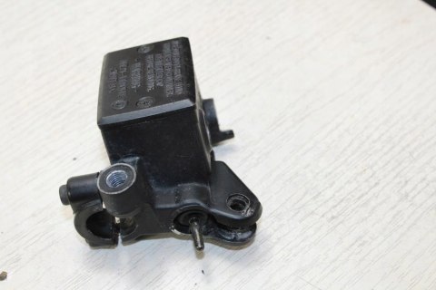 YAMAHA FZ6 N RJ07 POMPA HAMULCOWA PRAWA PRZÓD