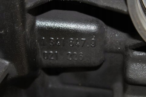 BMW R1100 RT KARTERY BLOK + ŚRUBY 1341847