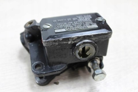 KAWASAKI LTD450 LTD454 POMPA HAMULCOWA PRZÓD PRAWA