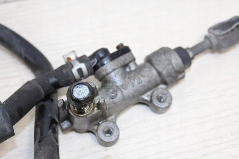 SUZUKI SV650 S K2 POMPA HAMULCOWA TYŁ ZBIORNICZEK