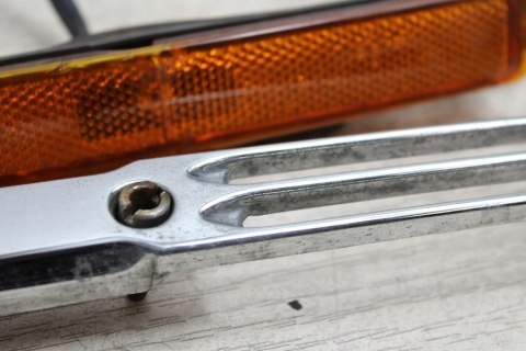 HONDA GL1500 SC22B KIERUNKOWSKAZ LEWY BOK DEKOR