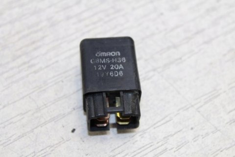 HONDA GL1500 SC22B PRZEKAŹNIK G8MS-H36 OMRON