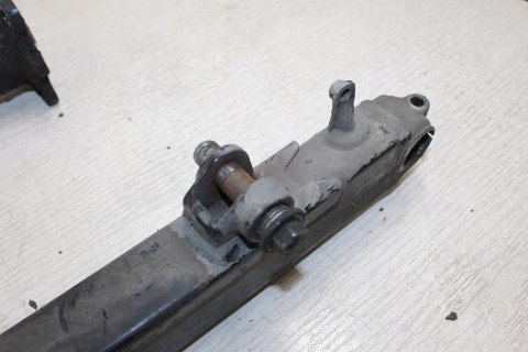 HONDA GL1500 SC22B WAHACZ TYŁ TYLNY