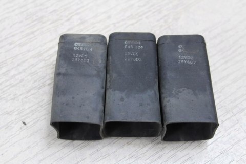 HONDA GL1500 SC22B PRZEKAŹNIK OMRON G4R-H24 (3SZT)