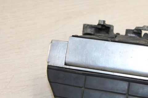 HONDA GL1500 SC22B SET TYŁ LEWY PODNÓŻEK PODEST