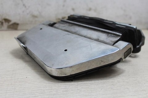 HONDA GL1500 SC22B SET TYŁ LEWY PODNÓŻEK PODEST