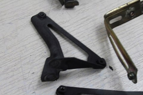 HONDA GL1500 SC22B UCHWYTY MOCOWANIA OWIEWEK MIX