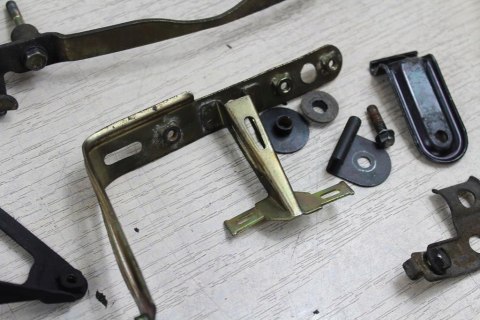 HONDA GL1500 SC22B UCHWYTY MOCOWANIA OWIEWEK MIX