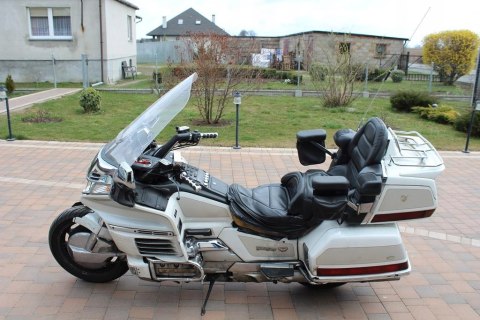 HONDA GL1500 SC22B ZAŚLEPKI CHROM ŚRUB 4SZT
