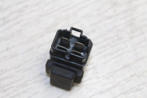 HONDA GL1500 SC22 PRZEKAŹNIK G8MS-H36 OMRON