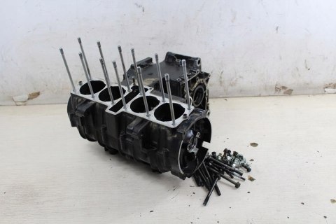 KAWASAKI GPX600 R KARTERY BLOK SILNIKA + ŚRUBY